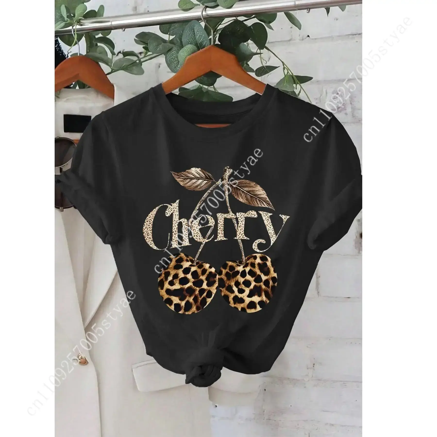 Women's Cherry & Leopard Print - Summer Quilt ulasan dan harga